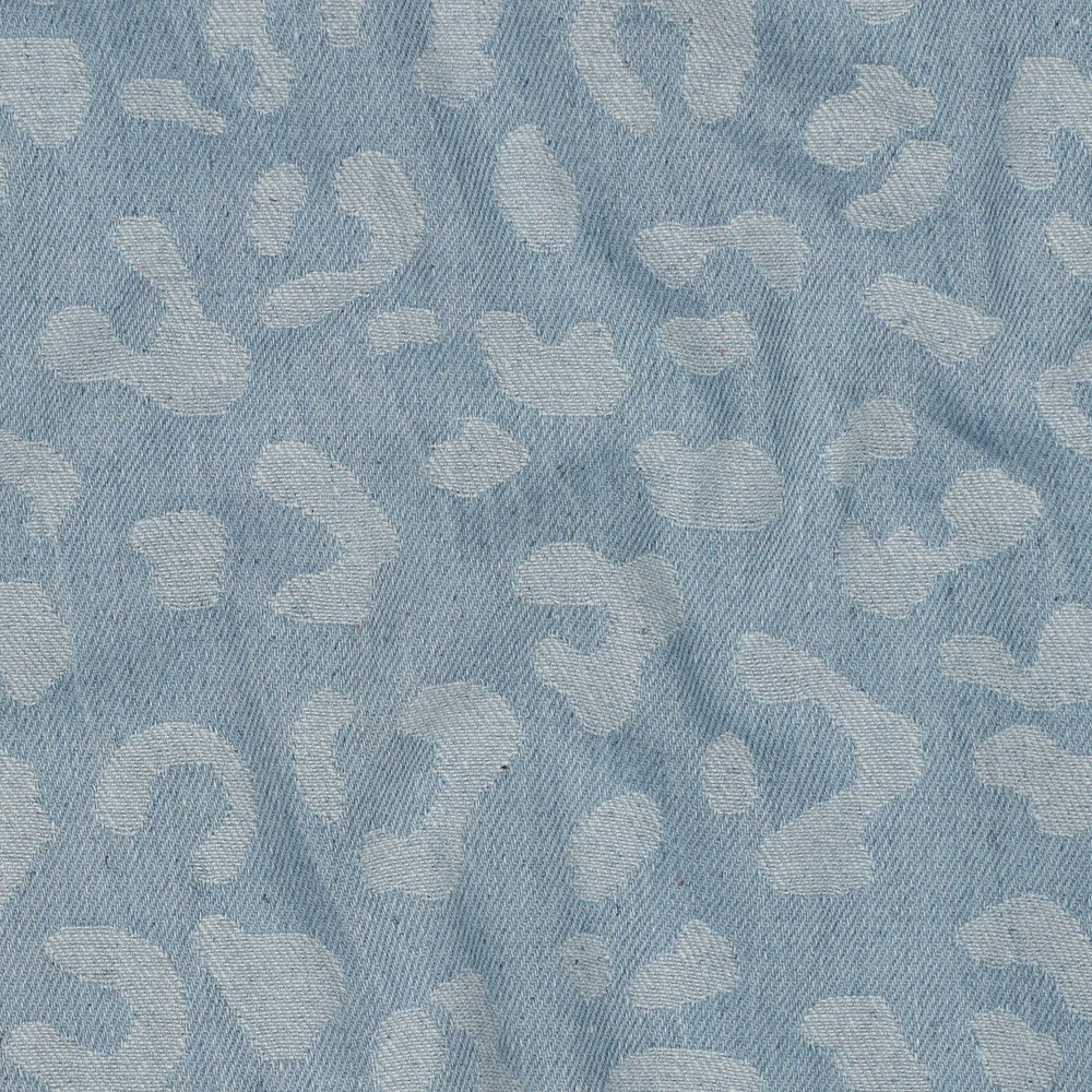 
                  
                    Denim Panter Jacquard
                  
                