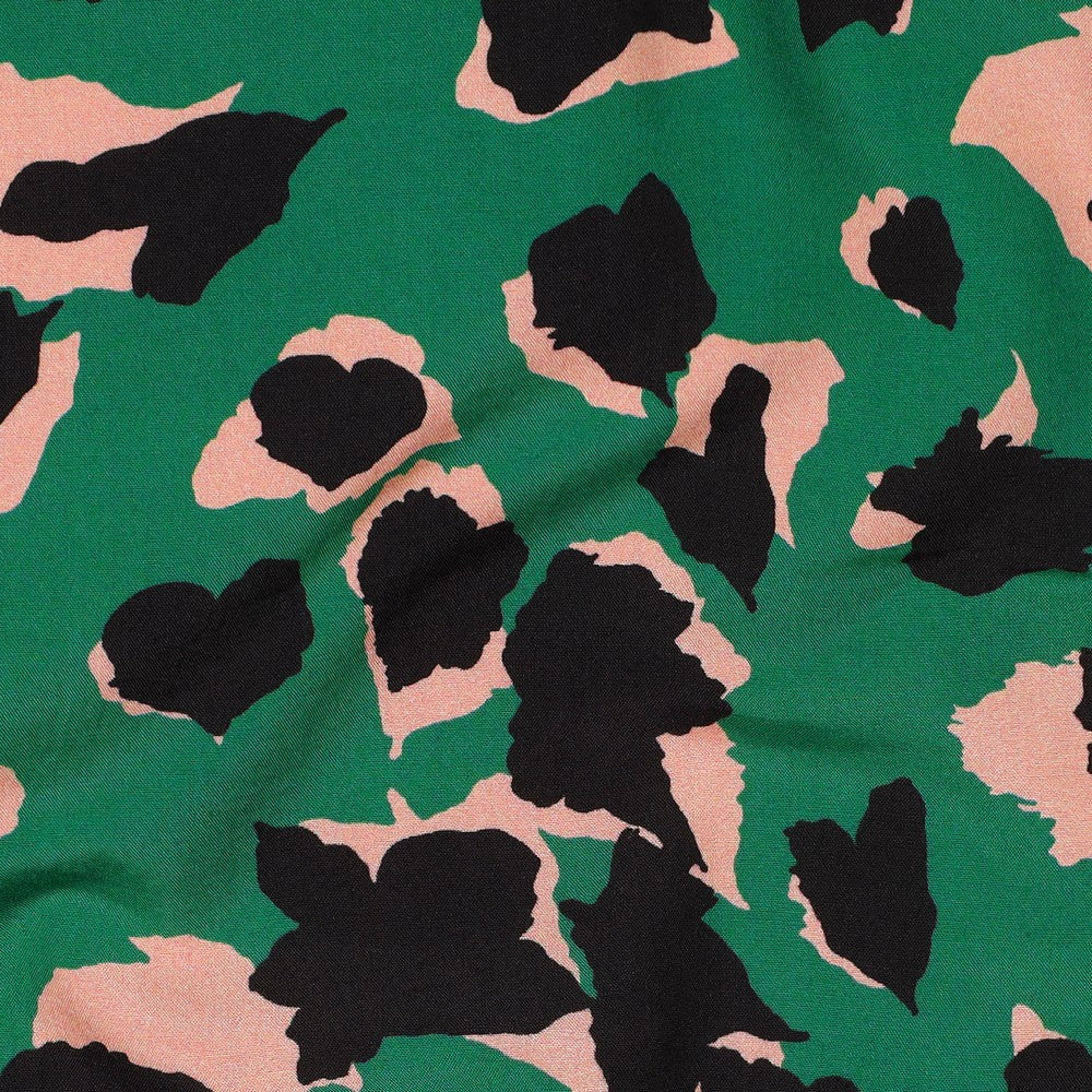 
                  
                    Panter Abstract - Groen - Viscose
                  
                