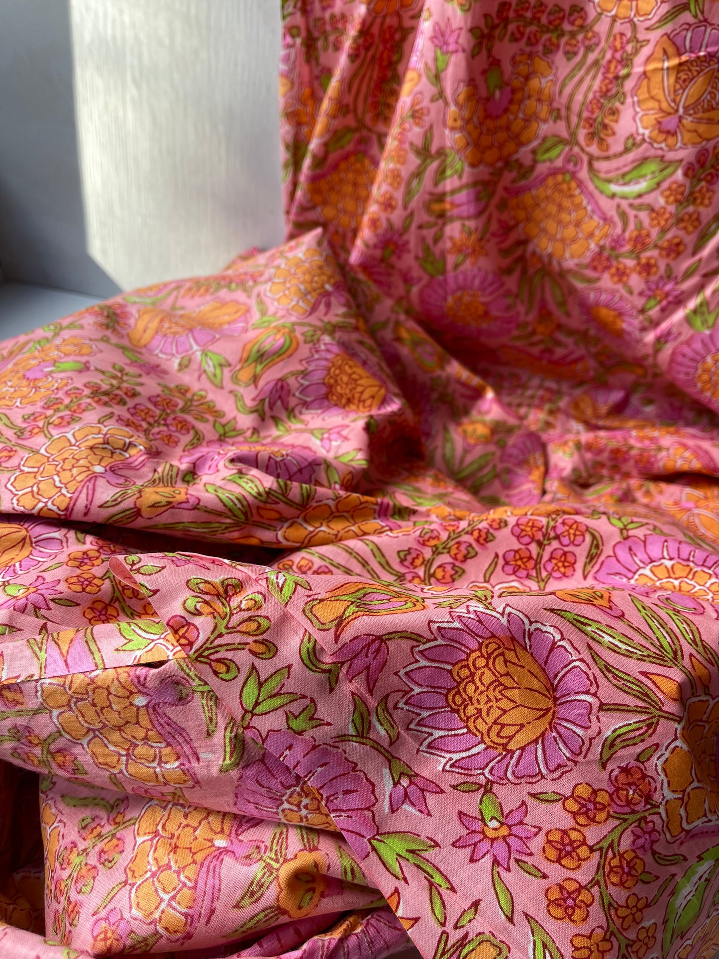 Bloemen Roze Oranje Groen - Indian Block Print - Cotton Voile