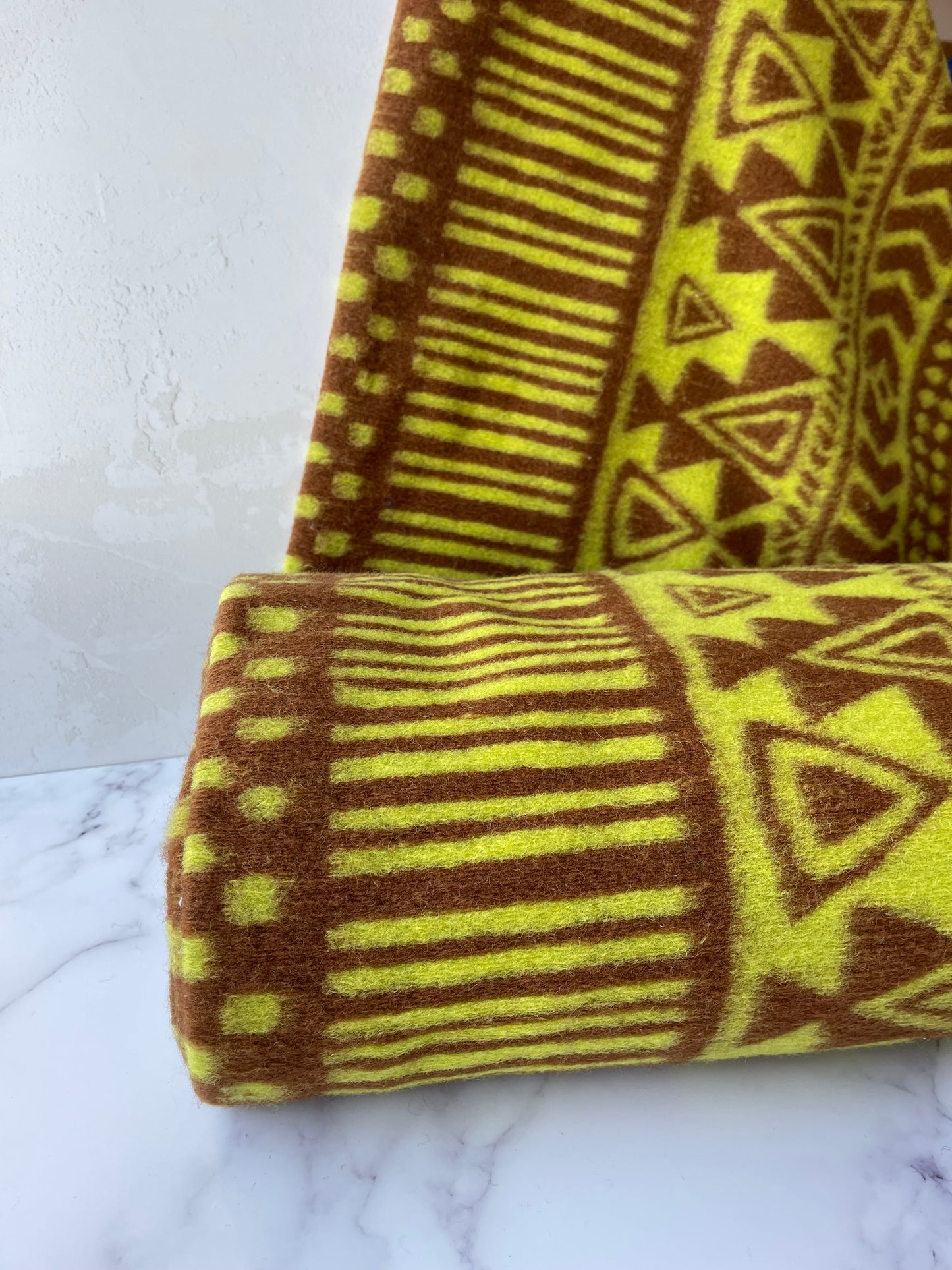 Geo shapes Lime Cognac - Jacquard Knit Deadstock