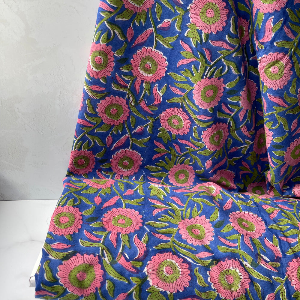 
                  
                    Bloem Cobalt Roze Groen- Indian Block Print - Cotton Voile
                  
                